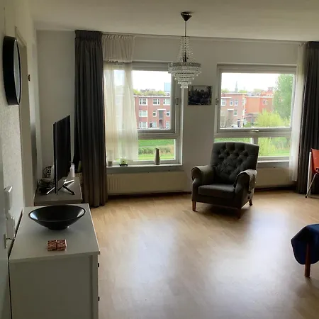 Apartment Geniet Van De Rust En Uitzicht The Hague